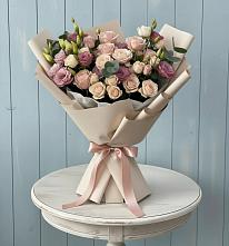 Букет цветов из:  Розы и Лизиантусы #REPLACE_PRED# Благовещенске Амурской области