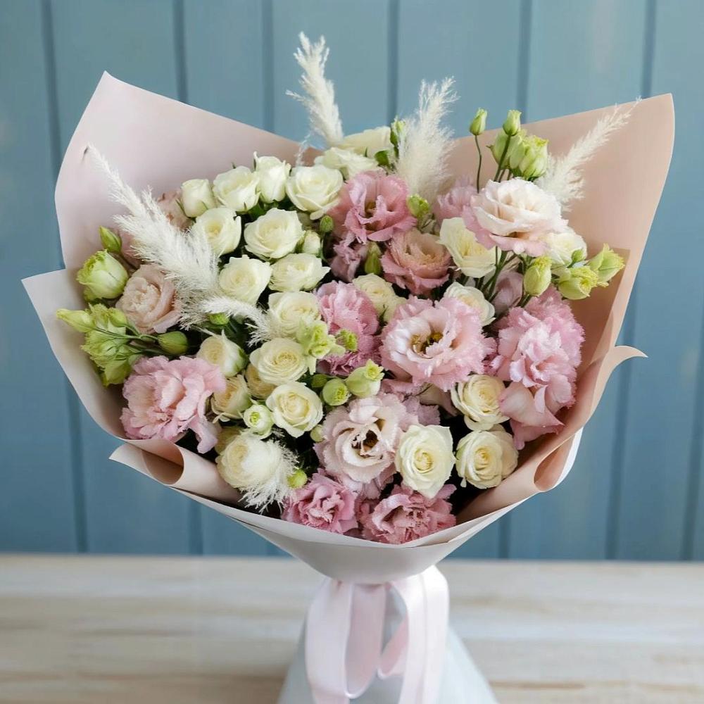 Букет цветов из: Альстромерии и Розы в Благовещенске Амурской области