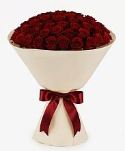 Букет 101 Бордовая роза Блэк Бакарра в Благовещенске Амурской области