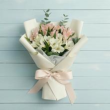 Букет цветов из:  Альстромерии в Благовещенске Амурской области