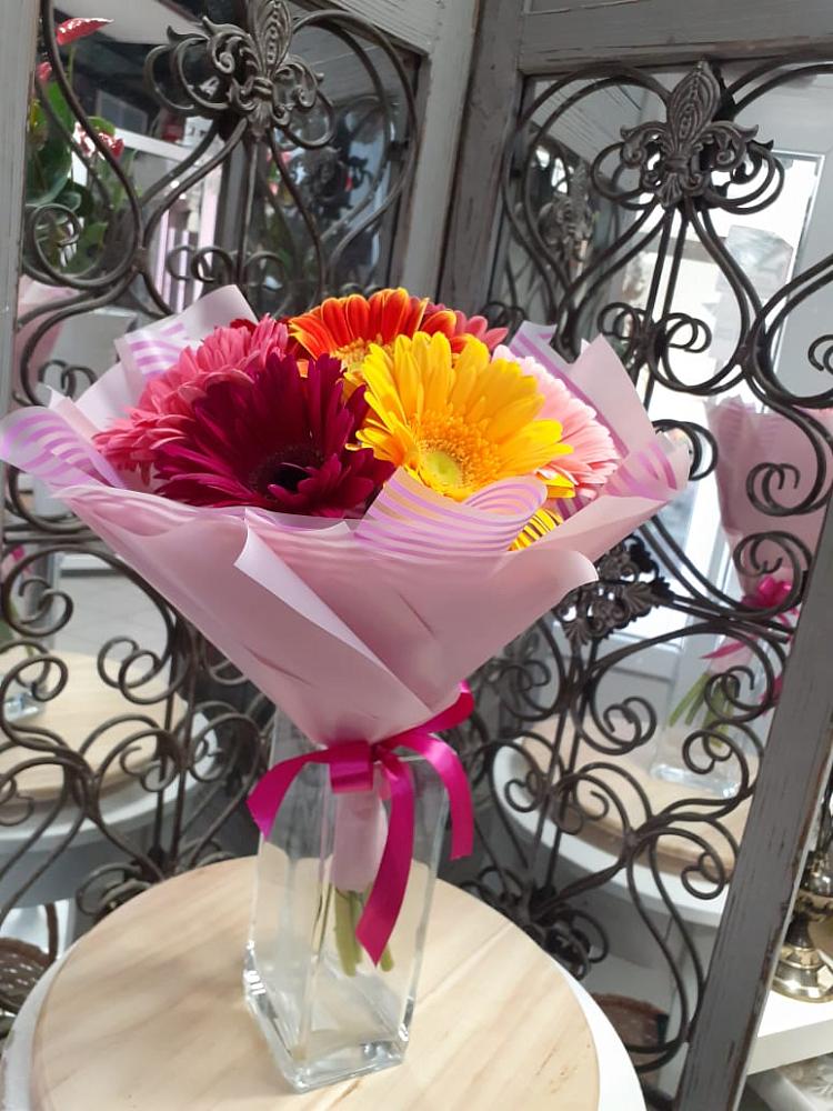 Букет цветов из: Герберы в Благовещенске Амурской области