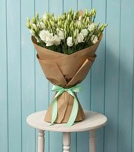 Букет цветов из:  Лизиантусы в Благовещенске Амурской области