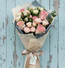 Букет цветов из:  Розы в Благовещенске Амурской области