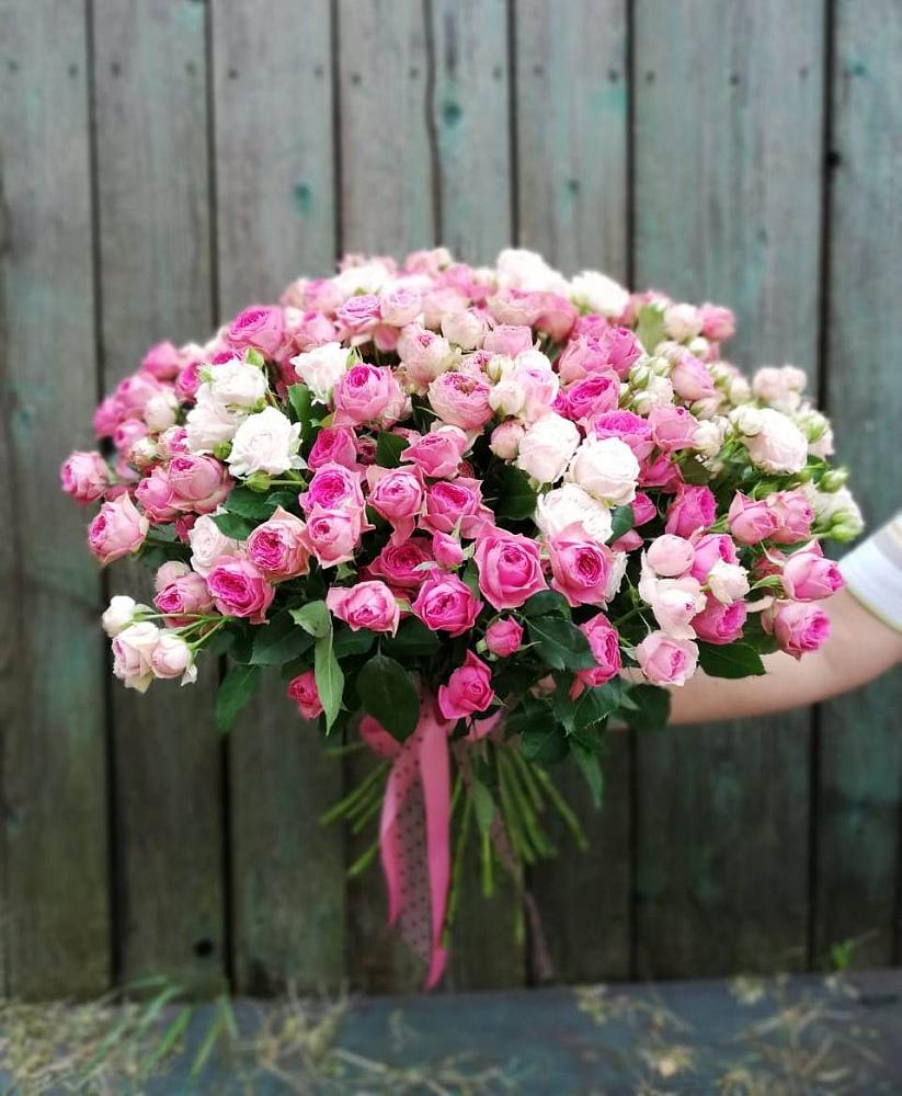 Букет Розовые кустовые розы Натали и Лав Лидия в Благовещенске Амурской области