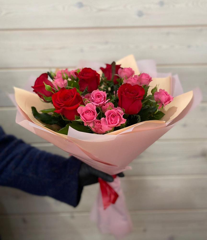 Букет цветов из: Розы в Благовещенске Амурской области